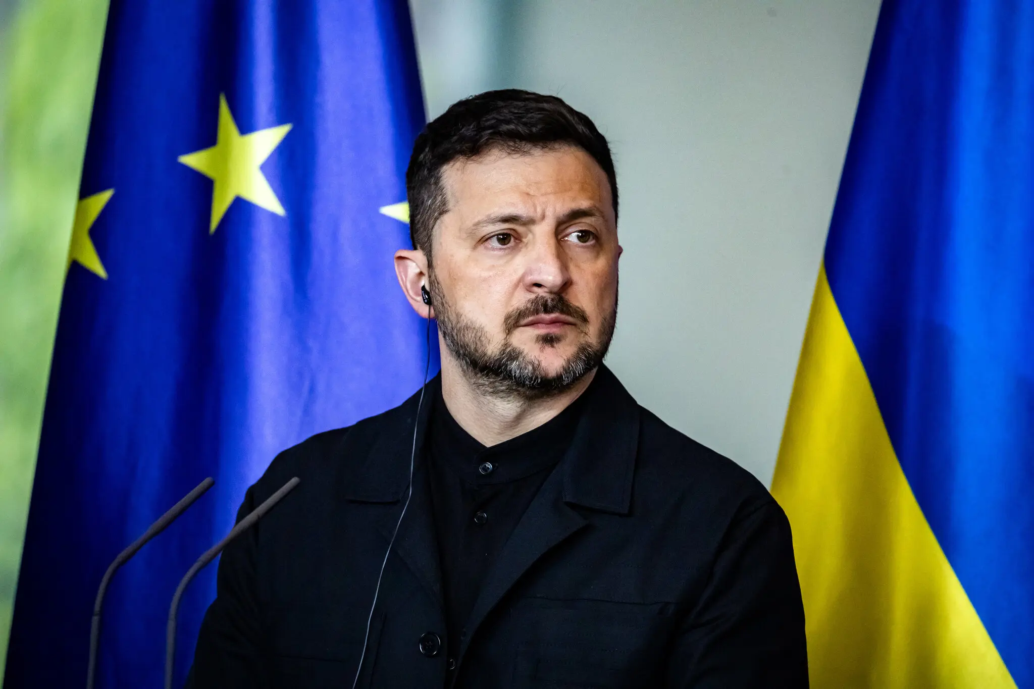 Україна проти повітряного терору: Зеленський заявив про готовність збивати до тисячі ворожих дронів щодня